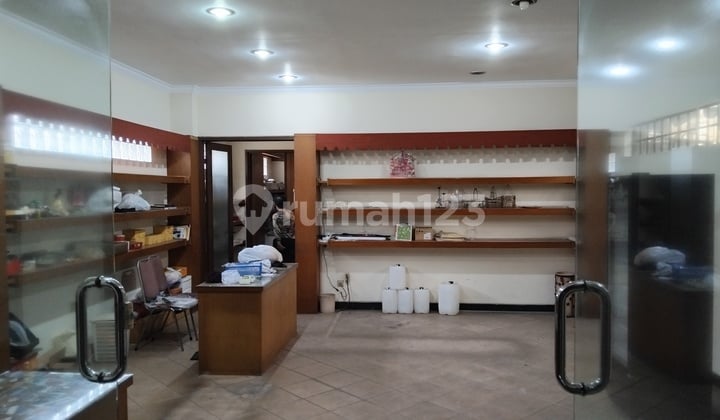 Ruko 3lt Shm Cocok Untuk Gallery & Kantor