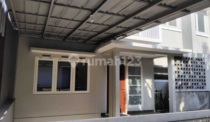 Rumah 2 Lantai Siap Huni untuk Keluarga Muda