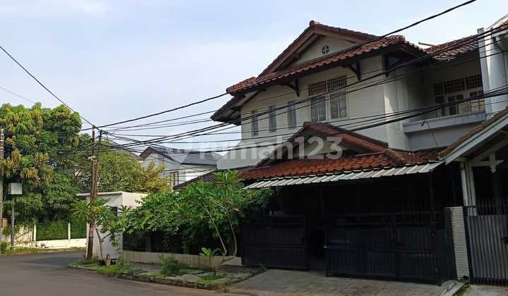 Rumah Bagus Siap Huni di Bintaro Sektor 9 -Kn