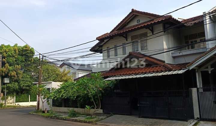 Rumah Bagus Siap Huni di Bintaro Sektor 9 -Kn