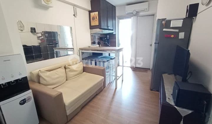 Apartment keren 2 BR full furnished di Bassura City