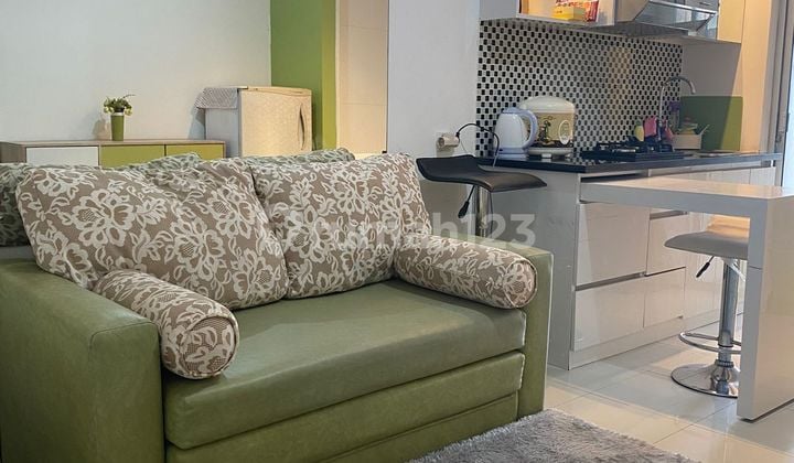 Apartment cantik 2 BR full furnished siap huni di Bassura City