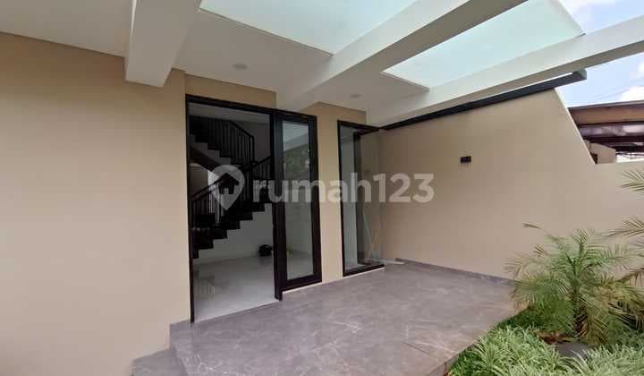 Dijual Rumah Brand New 2 Lantai di Cempaka Putih, Jakarta Pusat