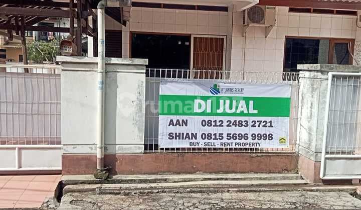 Dijual Rumah 2 lantai Hook Perumahan Arlin Indah. Duren sawit, Jakarta Timur