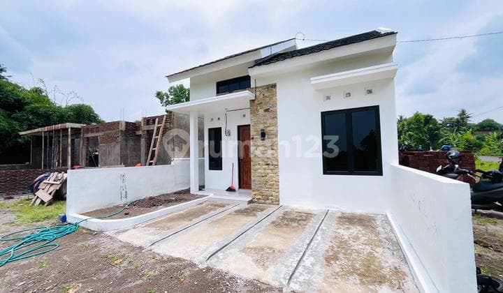 Only 225 Million! Minimalist House in East Jogja Prime Location
