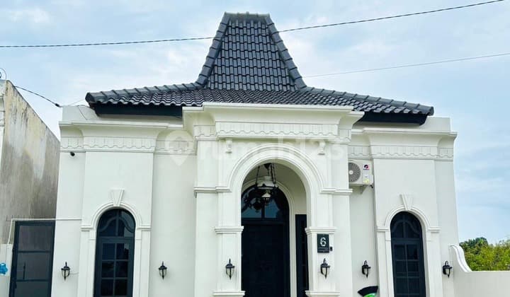 Ramadan Sale! Luxurious & Elegant Mediterranean Joglo House at a Special Price