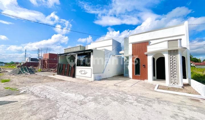 Rumah Industrial Tropis Minimalis - Tampilan Keren Harga Bersahabat!