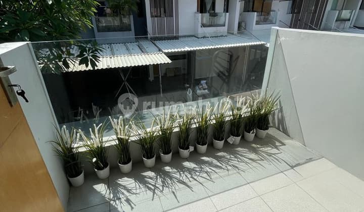 Rumah Bagus Siap Huni Dalam Cluster Lokasi Strategis Dekat Stasiun KRL Pondok Ranji dan MRT Lebak Bulus. Bintaro Tangerang Selatan SHM Nego