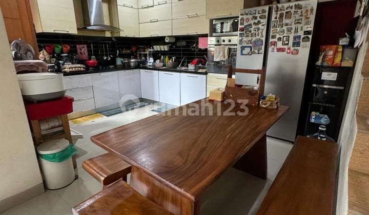 Rumah Bagus Siap Huni 2 Lanta Lokasi Strategis Dalam Perumahan Bintaro Jaya Sektor 9 Tangerang Selatan Dekat SHM Nego