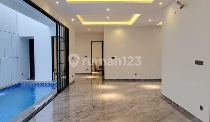 Rumah Mewah Brand New Ada Kolam Renang - Swimming Pool Dalam Perumahan Bintaro Sektor 9 Tangerang Selatan SHM Nego Lokasi Strategis