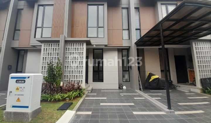 Rumah Baru 2 Lantai Siap Huni di Summarecon Crown Gading Bekasi