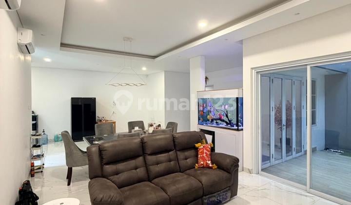 Dijual Rumah Rapih, Lingungan Asri, Siap Huni, di Alicante Gading Serpong