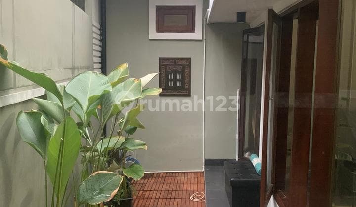 Dijual Rumah siap huni dekat pasar modern Bintaro