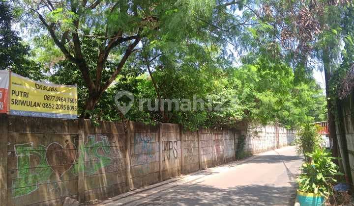 For Sale Land located on Main Road Graha Raya Bintaro