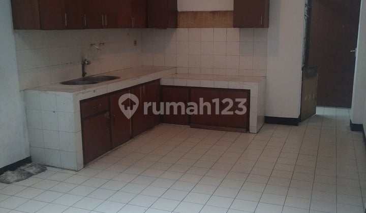 Rumah Siap Huni Shm - Sertifikat Hak Milik Sudah Renovasi Kontrakan Unfurnished Di Taman Kopo Indah , Margaasih