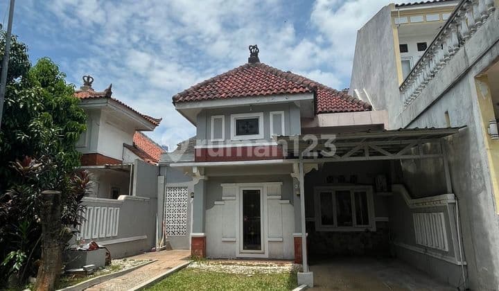 Ready-to-Occupy House for Sale in Taman Kenari Cibubur