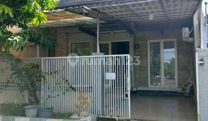 FOR RENT: Wiguna Timur house, semi-furnished, livable, near Amesta.