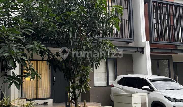 Cluster Leonora Gading Serpong