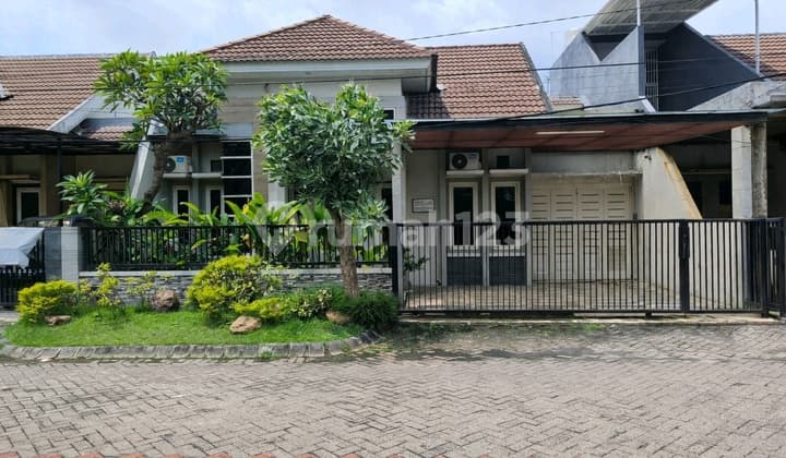 Rumah Strategis Delima Timur Pondok Candra, Siap Desain Baru