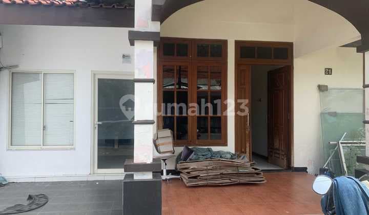 Sewa Rumah Luas 2Kt Darmo Permai Surabaya Strategis