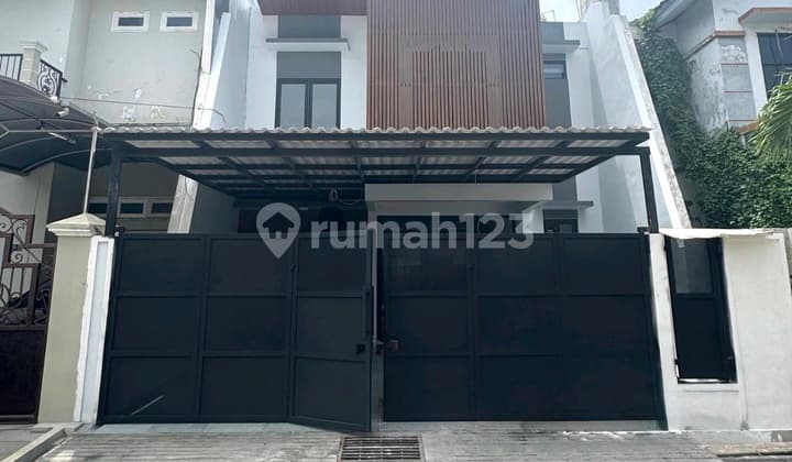 Rumah Baru Dharmahusada Mas Dekat Wisma Permai, Pakuwon, Sutorejo Dll