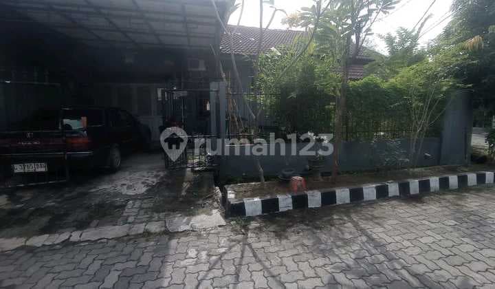 Rumah Ketintang Permai Surabaya