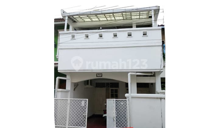 Dijual Rumah 2Lantai di Komplek Dki Dekat Akses Tol Becakayu
