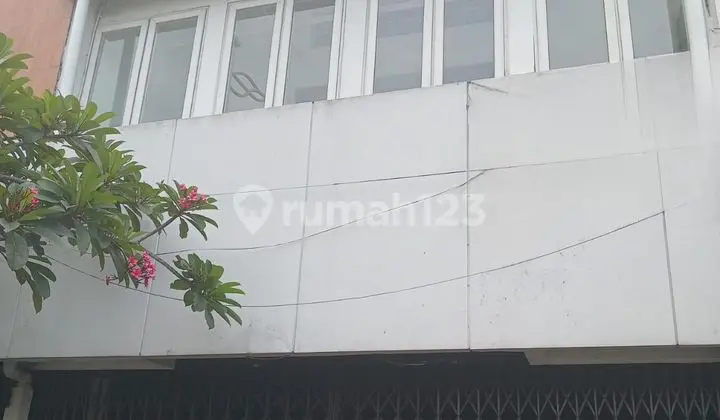 For Rent: 2-Story Strategic Shop House Ready to Occupy in Buaran, Duren Sawit, East Jakarta