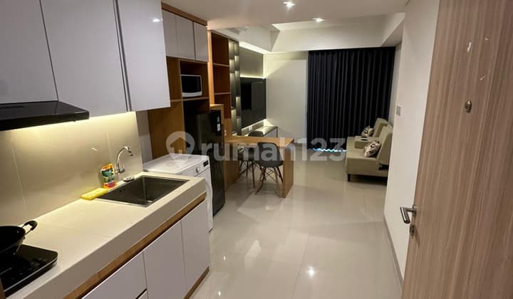 Apartemen Embarcadero Suites 2 Kamar Tidur Furnished