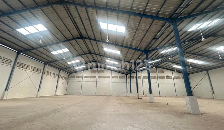 Gudang Cipondoh Luas 1350M2 Ada Office Akses Container 40Ft