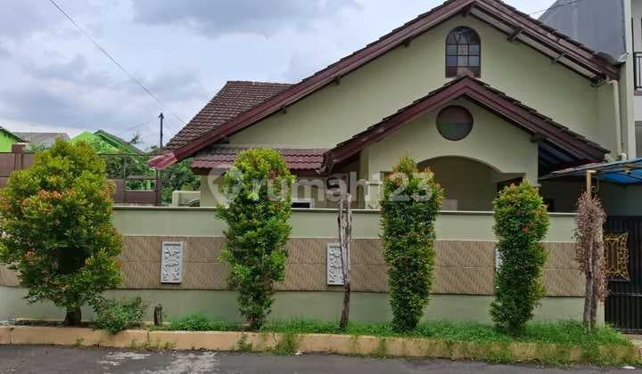 Selling House Below Market Price In Grand Galaxy Bekasi