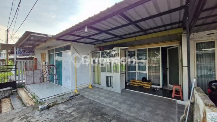 2-BEDROOM HOUSE NEAR UINSI CAMPUS, ACROSS THE STREET.