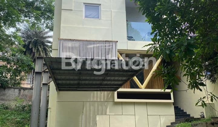 RUMAH 3KAMAR 2LANTAI DEKAT KAMPUS Umkt