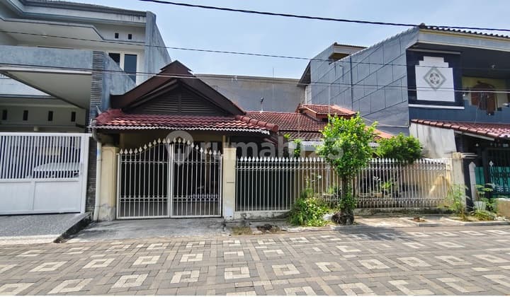 Rumah Jln Utama Perum Bendul Merisi Surabaya Dekat Plaza Marina& Polda