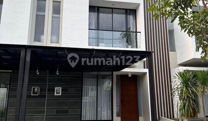JUAL RUMAH 2 LANTAI SPLIT LEVEL CITRALAND SURABAYA JUAL RUMAH 2 LANTAI SPLIT LEVEL CITRALAND SURABAYA
