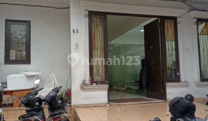 For Sale Rumah Pluit Karang Kondisi Semi Furnished Hadap Utara Uk. 10 X 20 M2