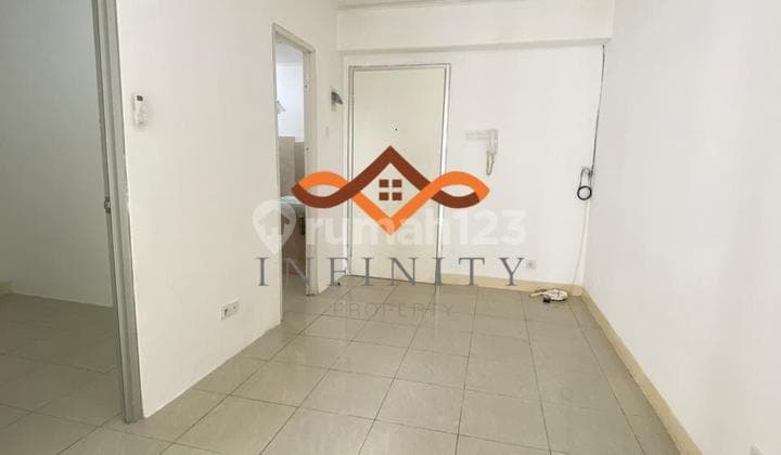 Disewa Apartemen Green Bay Pluit Tipe 2 Kamar Unfurnished View ke Kolam