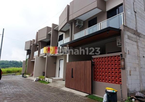 Rumah di Rudensia Park Tembalang Semarang