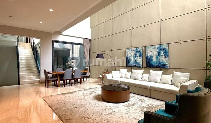Rumah Modern di Cipete, Jakarta Selatan 5+1Br Furnished
