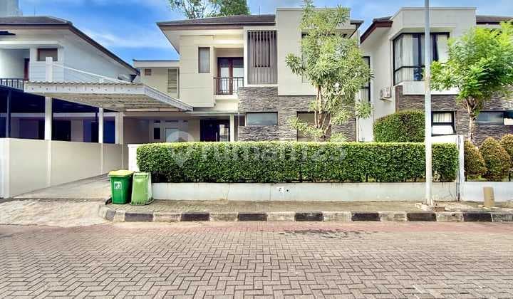 Rumah di Admiralty Residence Fatmawati, Cilandak 5+2 Kamar Tidur