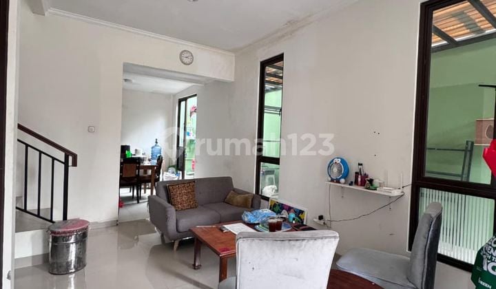 Rumah Cinere, Depok SHM Dekat RS Puri Cinere