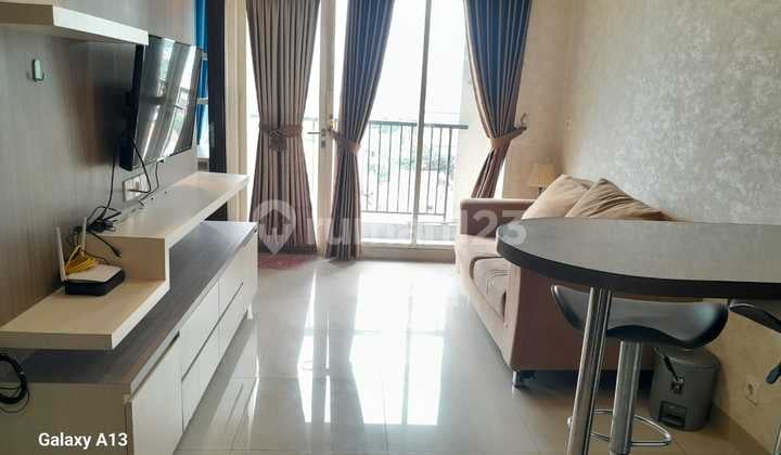 Apartemen Aspen Residence Dekat Toll Tb Simatupang, Jakarta