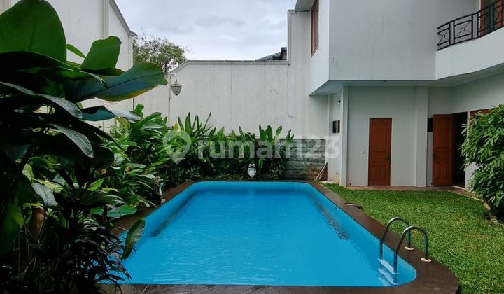 Rumah di Dalam Compound di Cipete, Jakarta Selatan, Private Pool