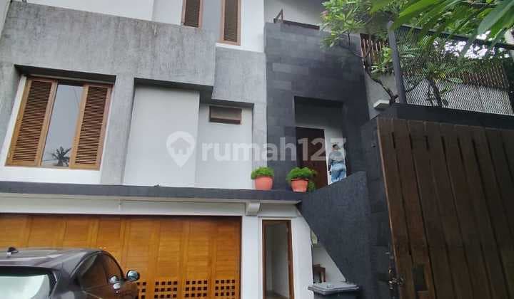 Rumah Mewah di Pondok Indah, Jakarta Selatan Luas Tanah 636M2