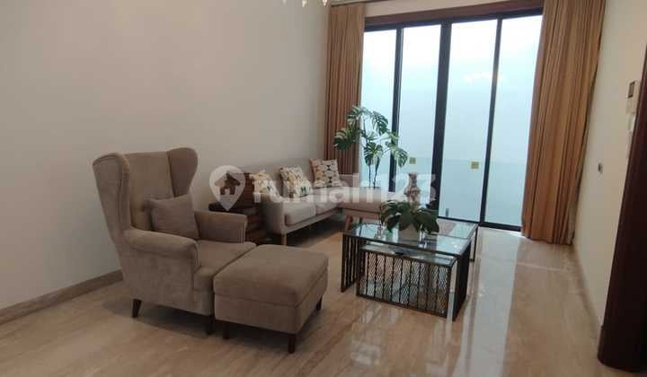 Rumah di Kemang, Jakarta Selatan, Furnished, Private Pool