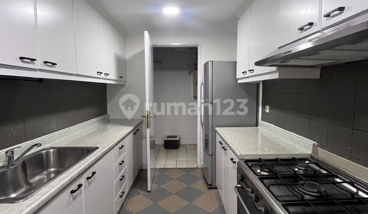 Apartemen Golfhill Terraces Pondok Indah, Jakarta Selatan