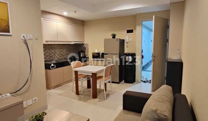 Disewakan Apartemen 2BR 52 m², Trivium Lippo Cikarang, 130 Juta/Tahun!