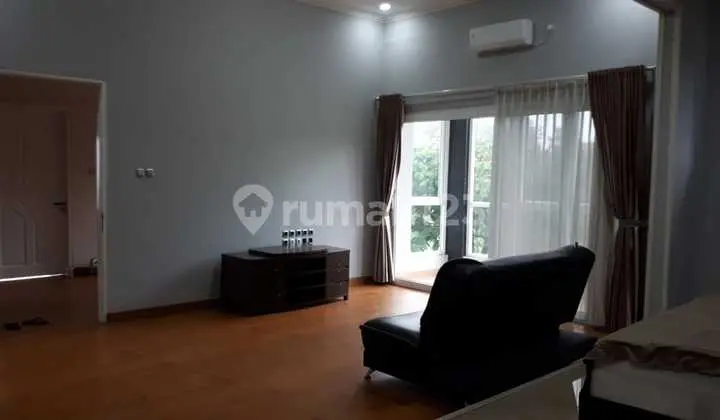 Rent Luxury House at Cluster Ellysium Lippo Cikarang