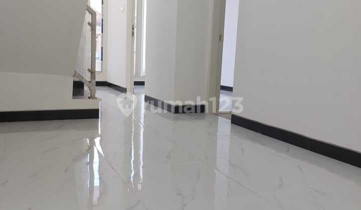 Rumah Baru Siap Huni Mulyosari Dekat Pakuwon City Surabaya Timur