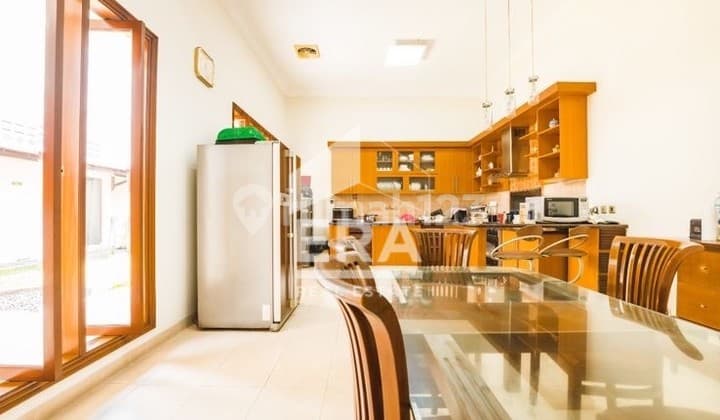 For Sale: Ready-to-Occupy House in Tanah Abang